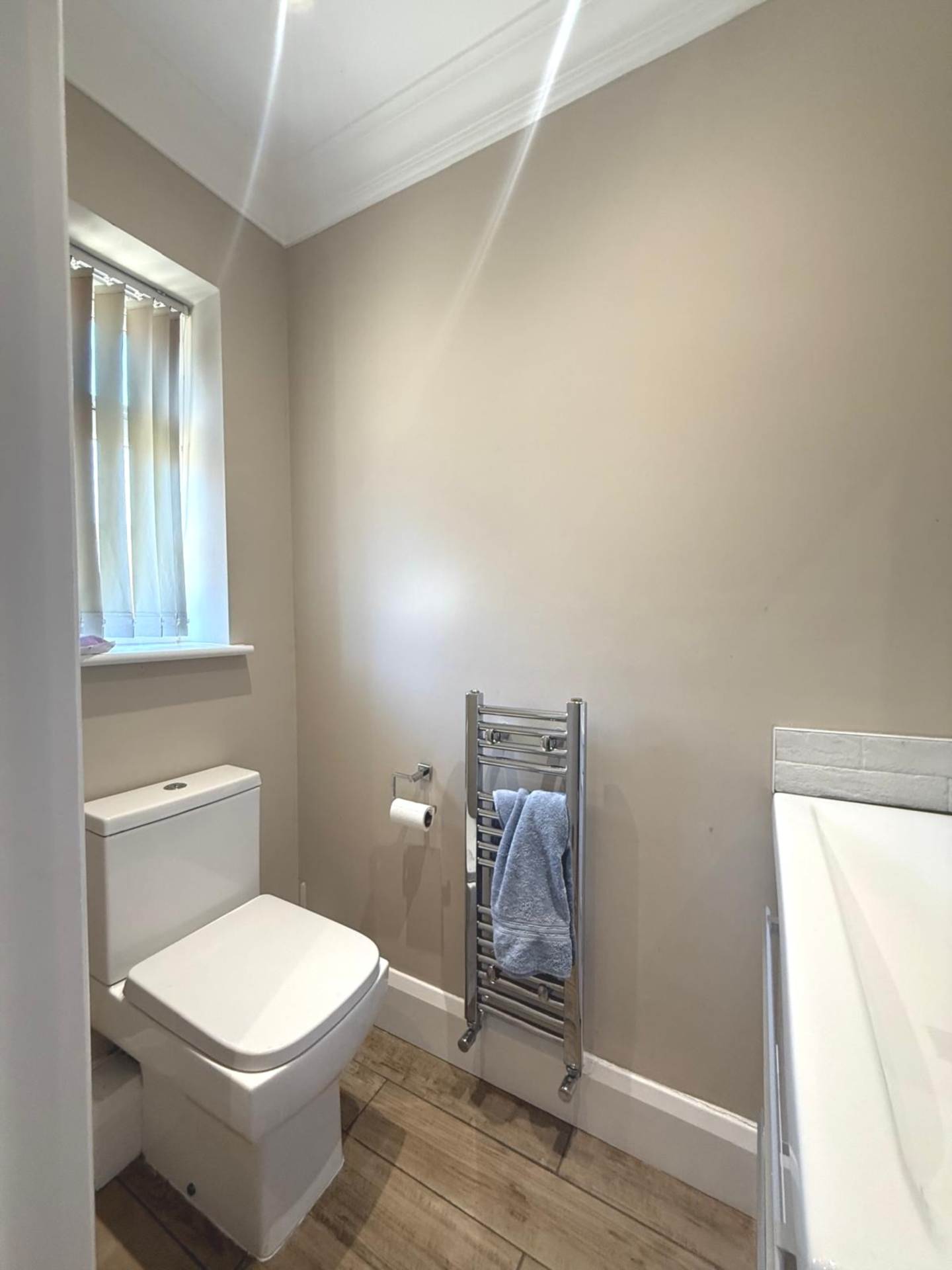 House Vibia Close in Borough of Spelthorne