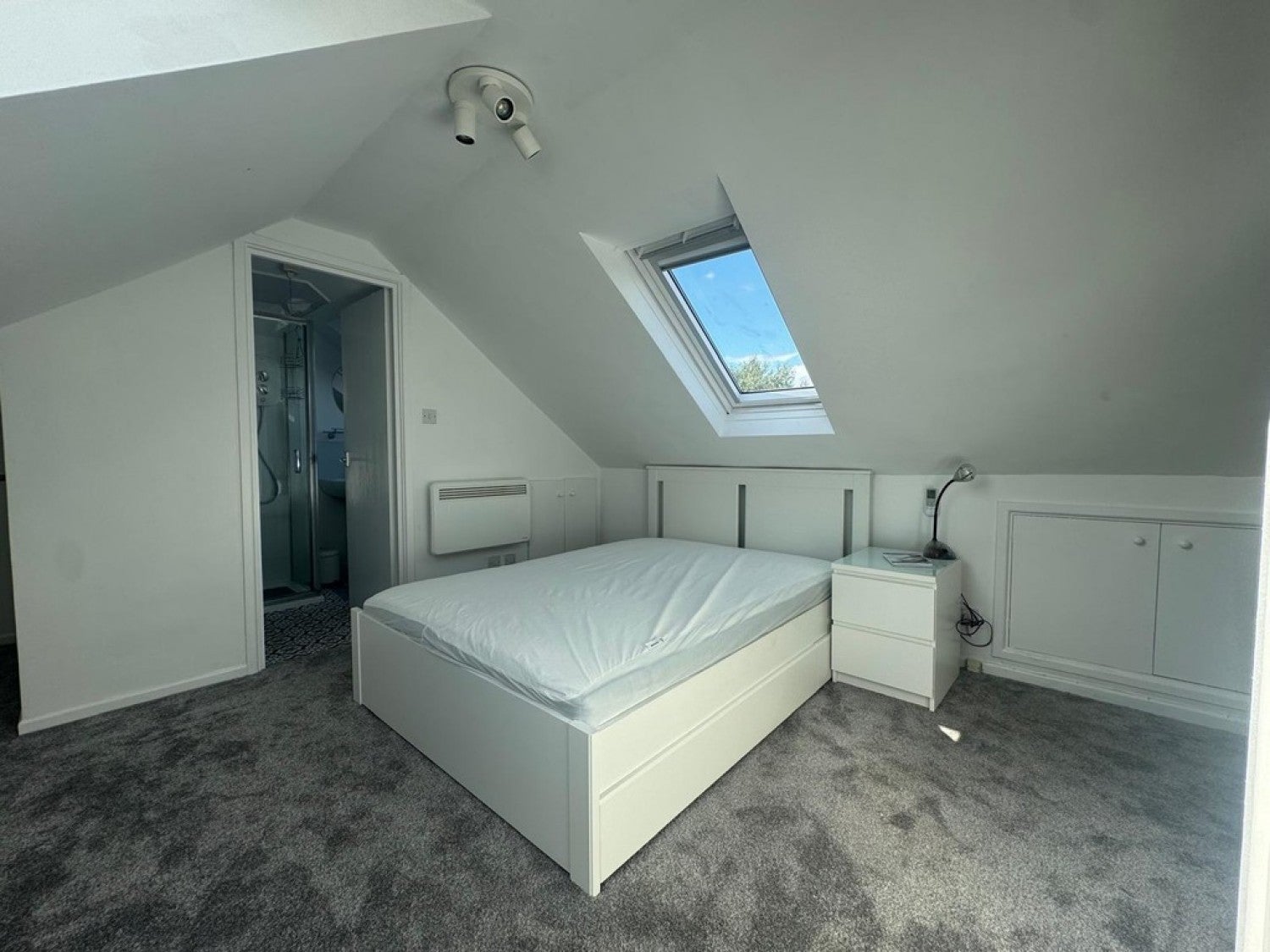 Room Western Road in Winchester