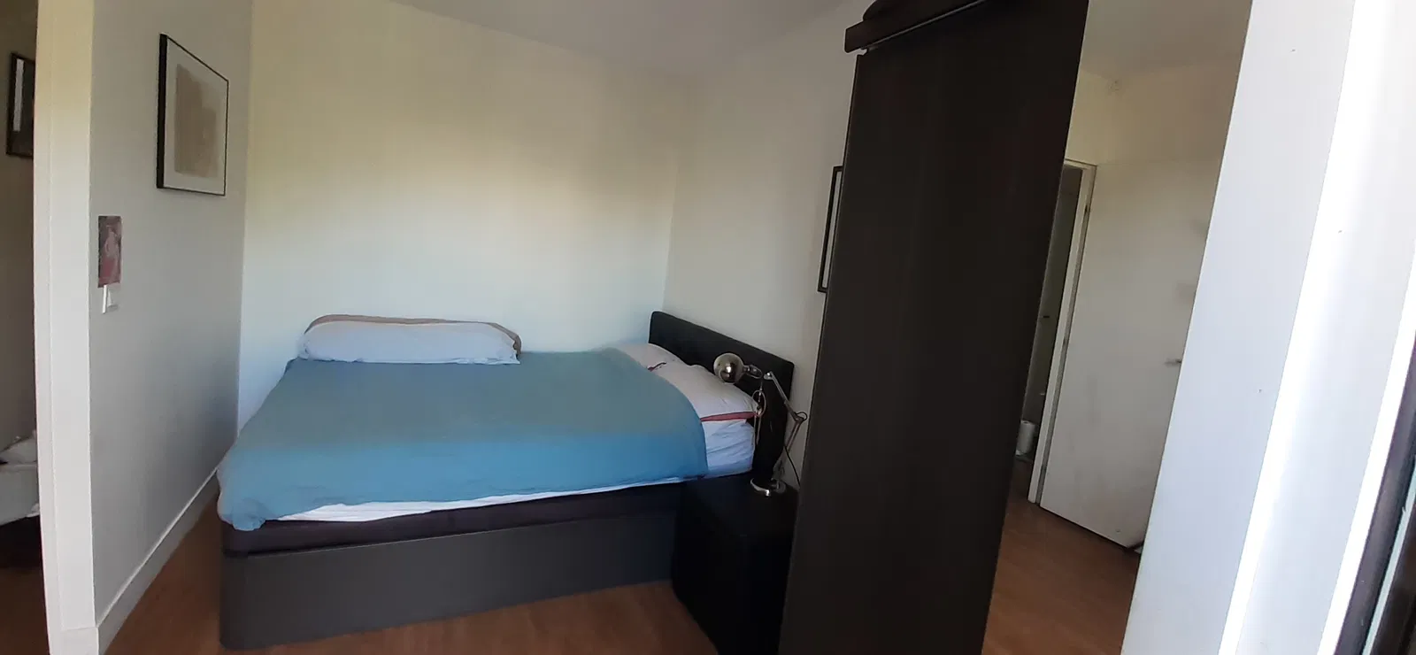 Room Quai de Jemmapes in Paris