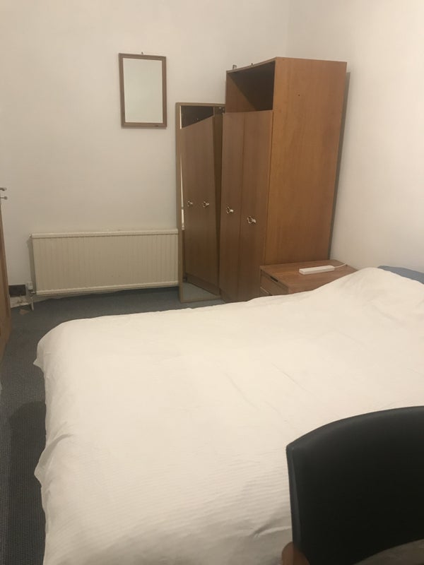 Room Brailsford Road in Manchester