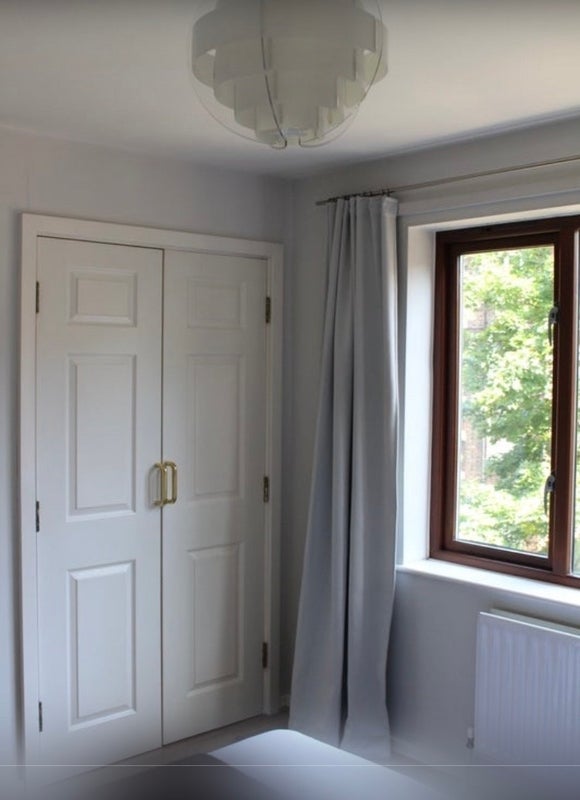 Room Cypress Close in Greater London
