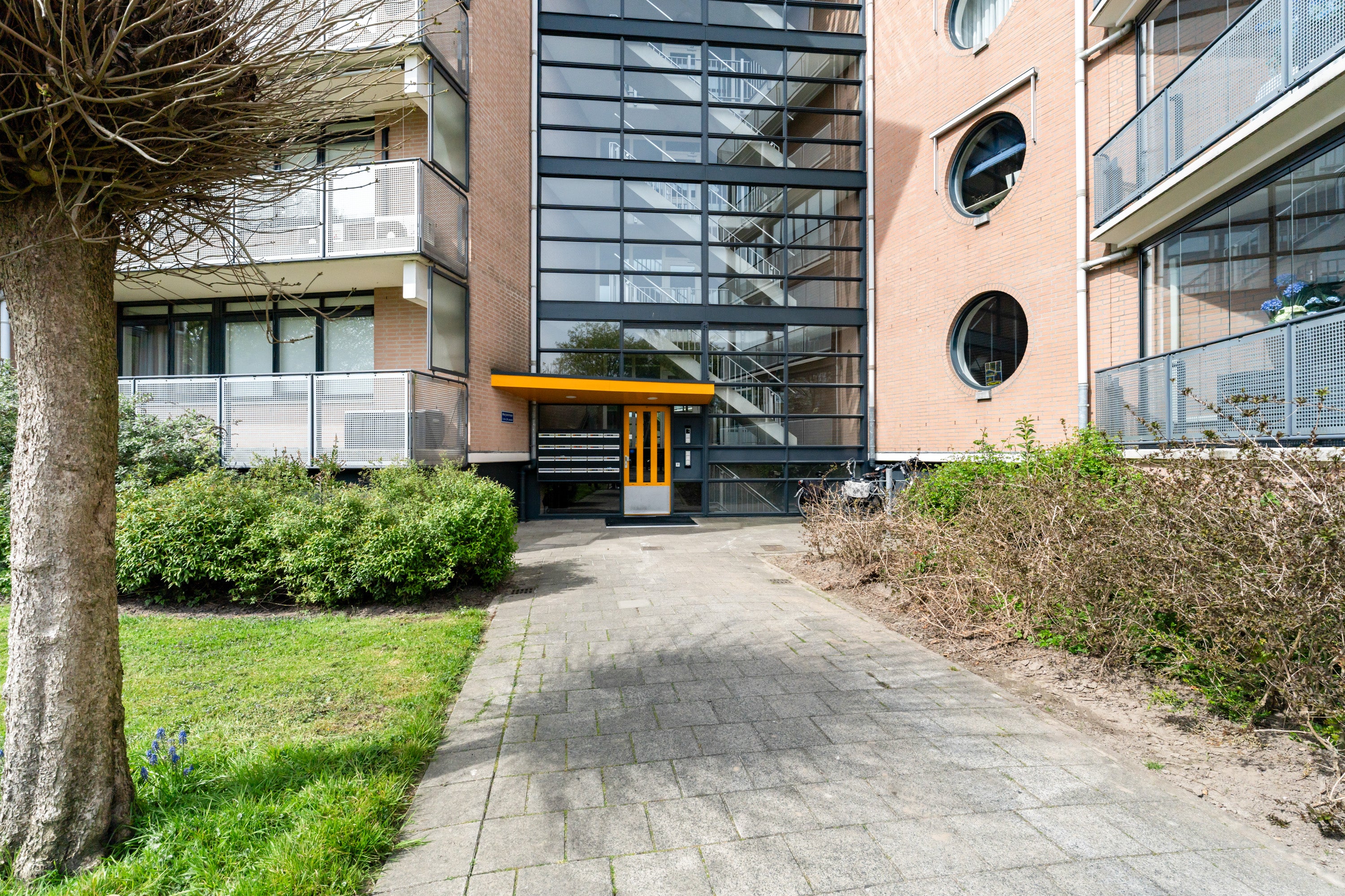 Appartement te koop: Marjoleinlaan 19, Barendrecht