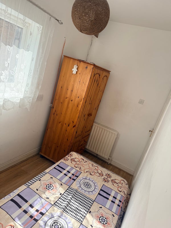Room Murray Road in Rugby