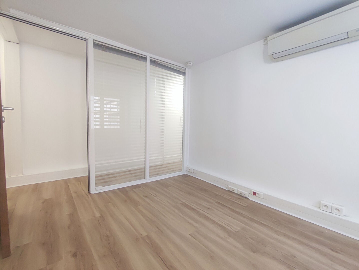 Flat Rue de Choiseul in Paris