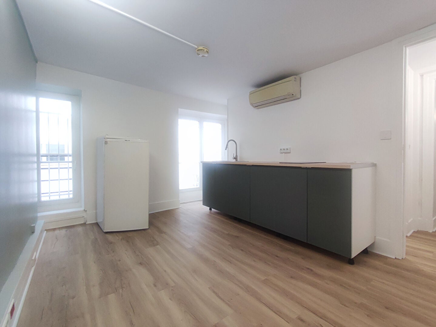 Flat Rue de Choiseul in Paris