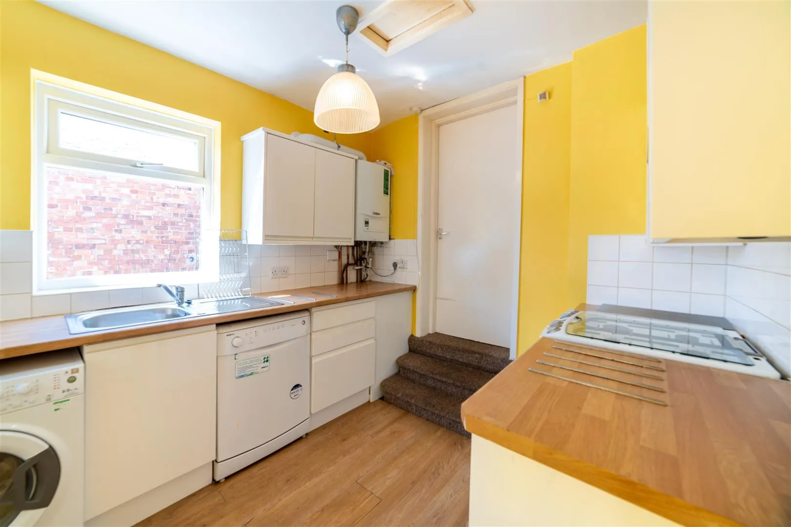 Flat Forsyth Road in Newcastle upon Tyne