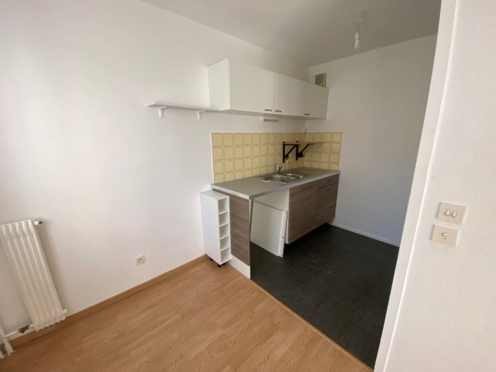 Flat Rue Georges Chapelier in Le Chesnay-Rocquencourt