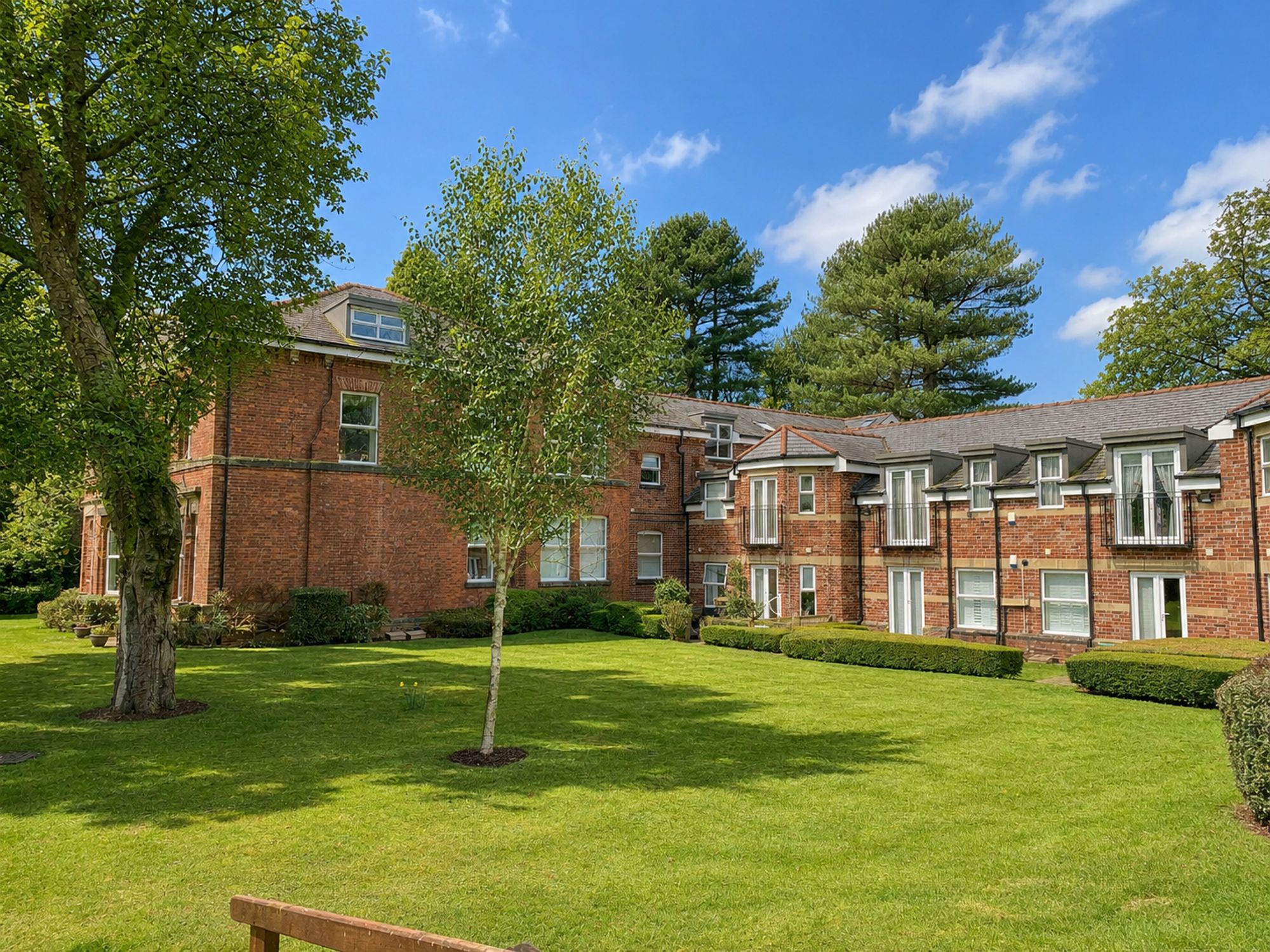 Flat Torkington Road in Marple