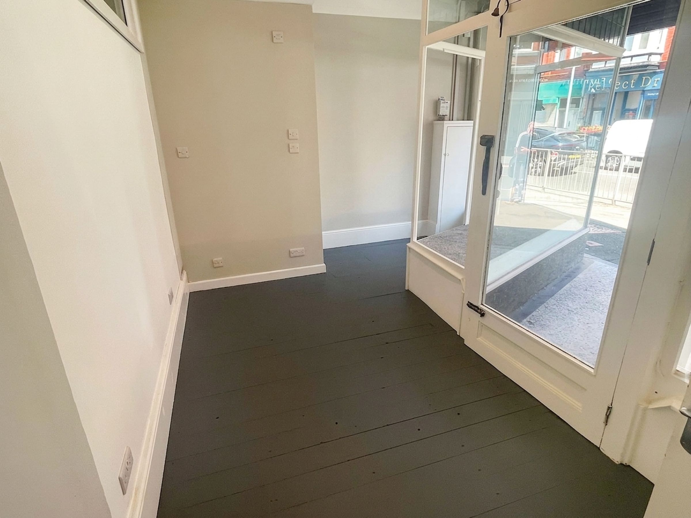 Flat Abergele Road in Colwyn Bay