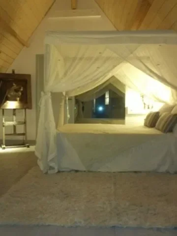 Chambre Route du Hom à Beaumont-le-Roger