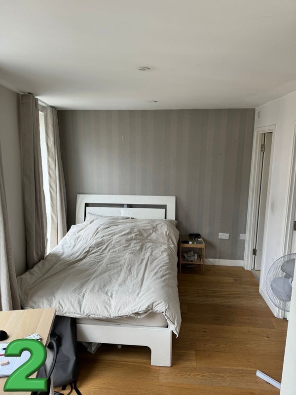 Room Weston Street in Greater London