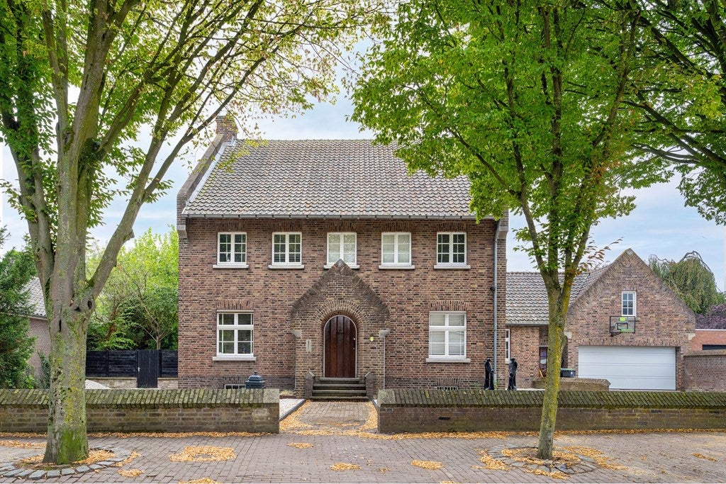 Huis Oude Raadhuisstraat 10 in Obbicht