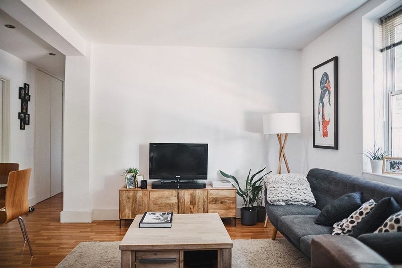 Flat Clapham Park Road in Greater London