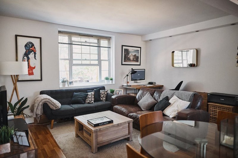 Flat Clapham Park Road in Greater London
