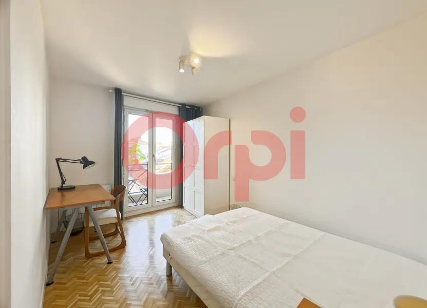 Appartement Avenue des Frères Lumière à Lyon