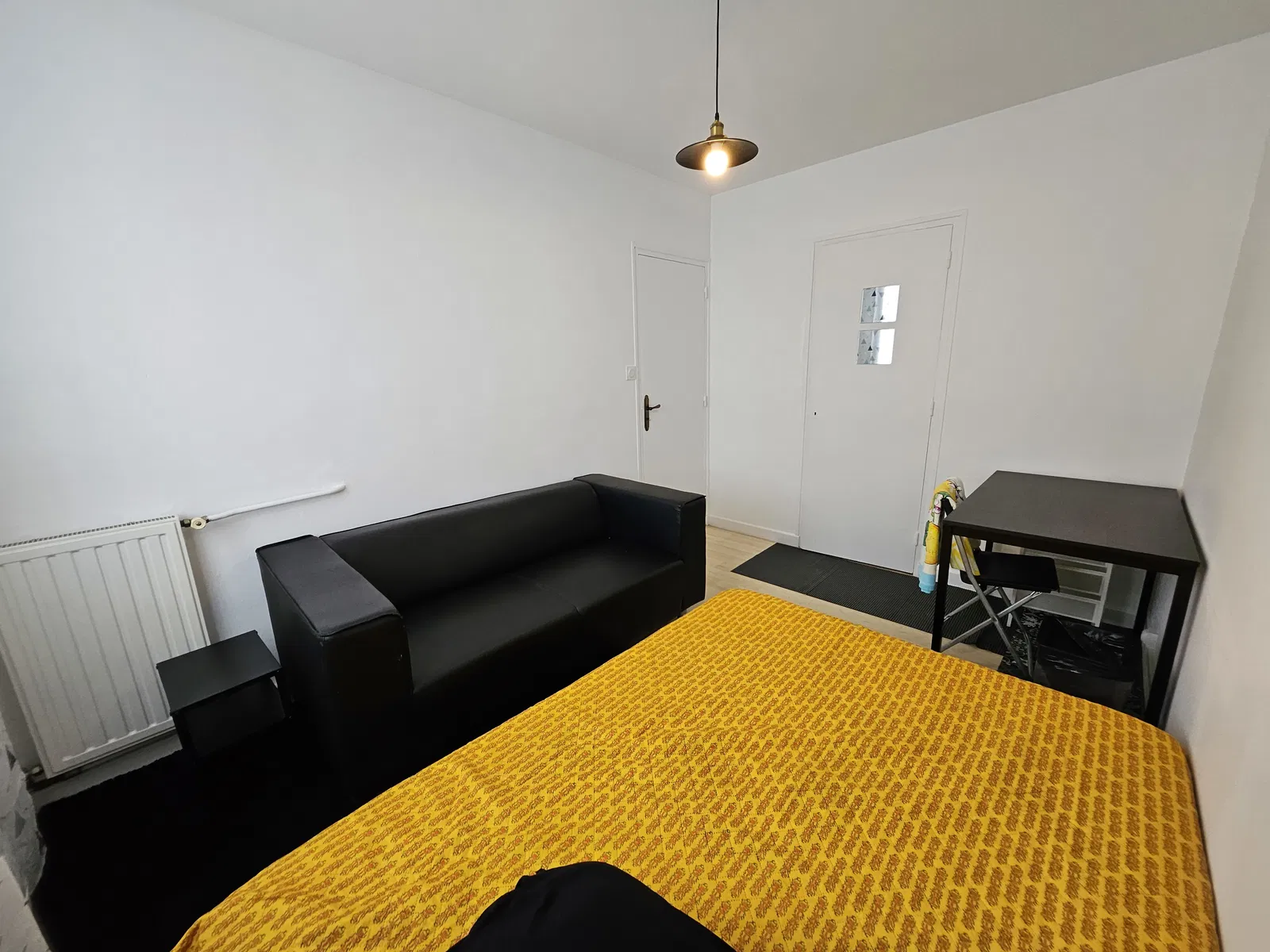 Room Rue de la Poste in Saint-Martin-d'Hères