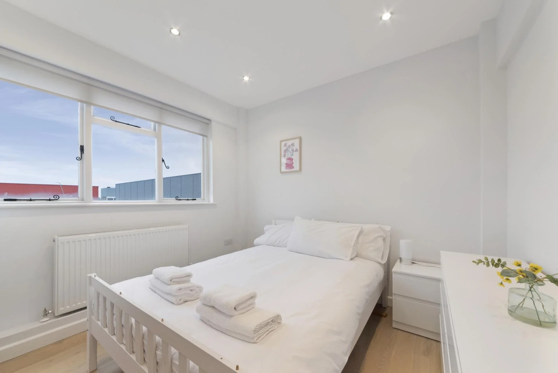 Flat Whitechapel Road in Greater London