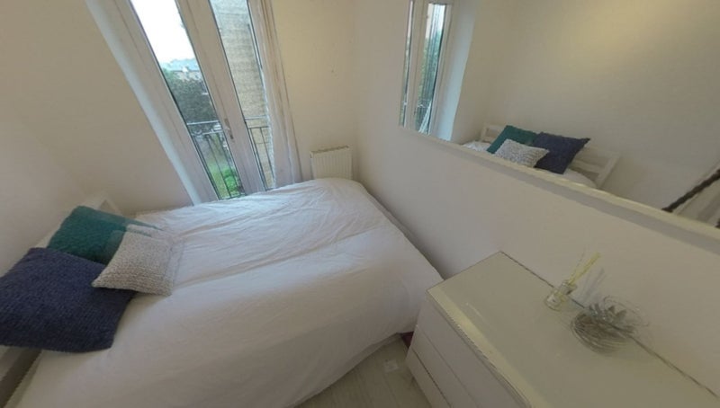 Room Clapham Road Estate in Greater London