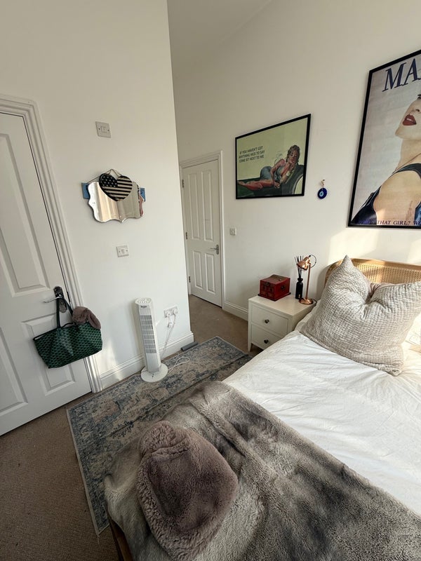 Room Effie Road in Greater London