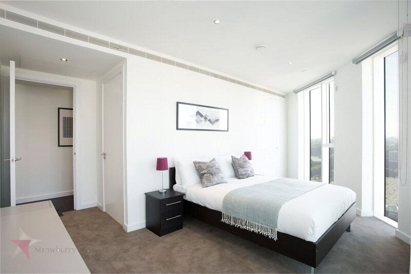 Flat Wandsworth Road in Greater London
