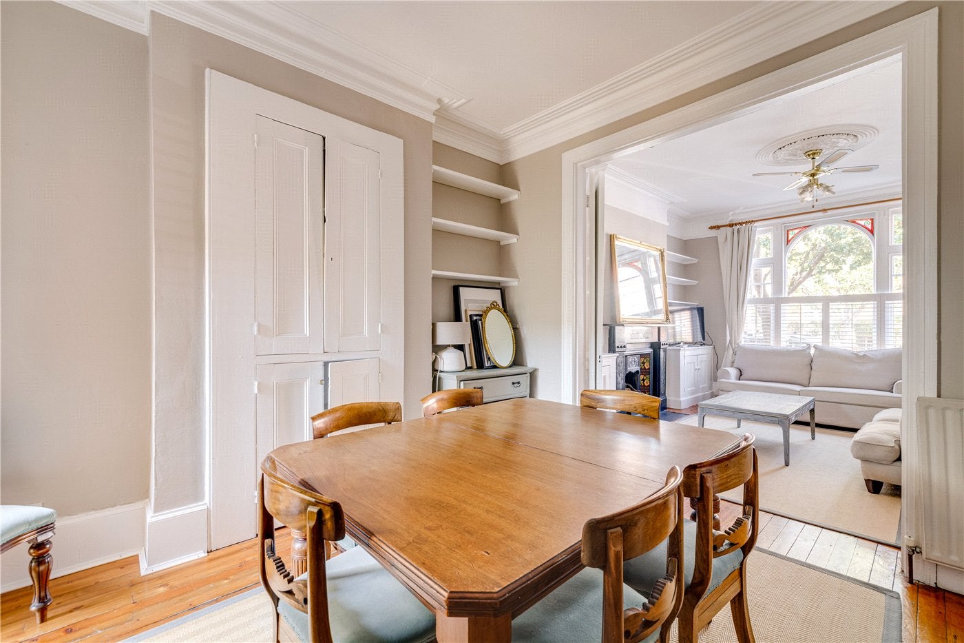 Flat Bradbourne Street in Greater London