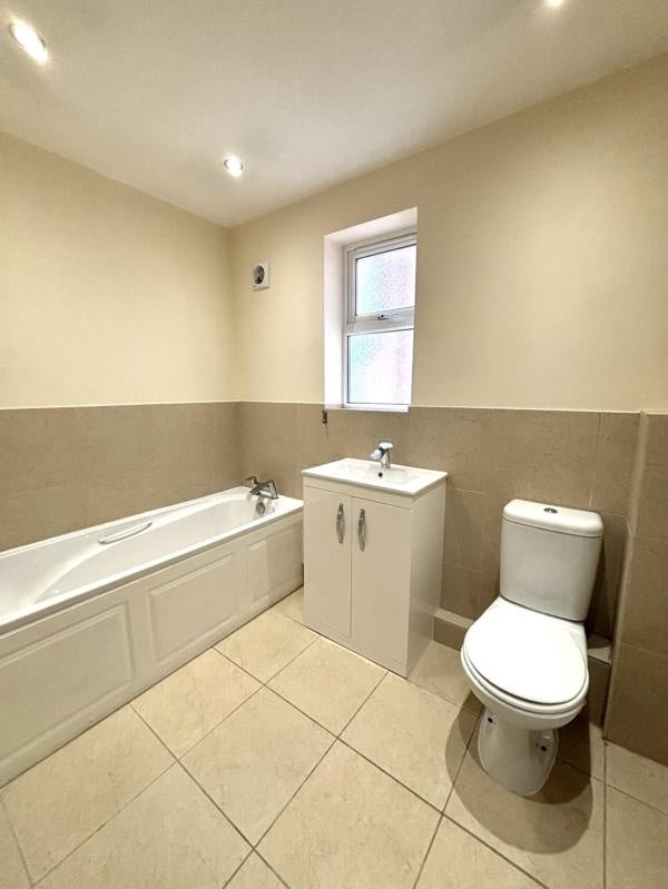 Flat Derby Road in Erewash