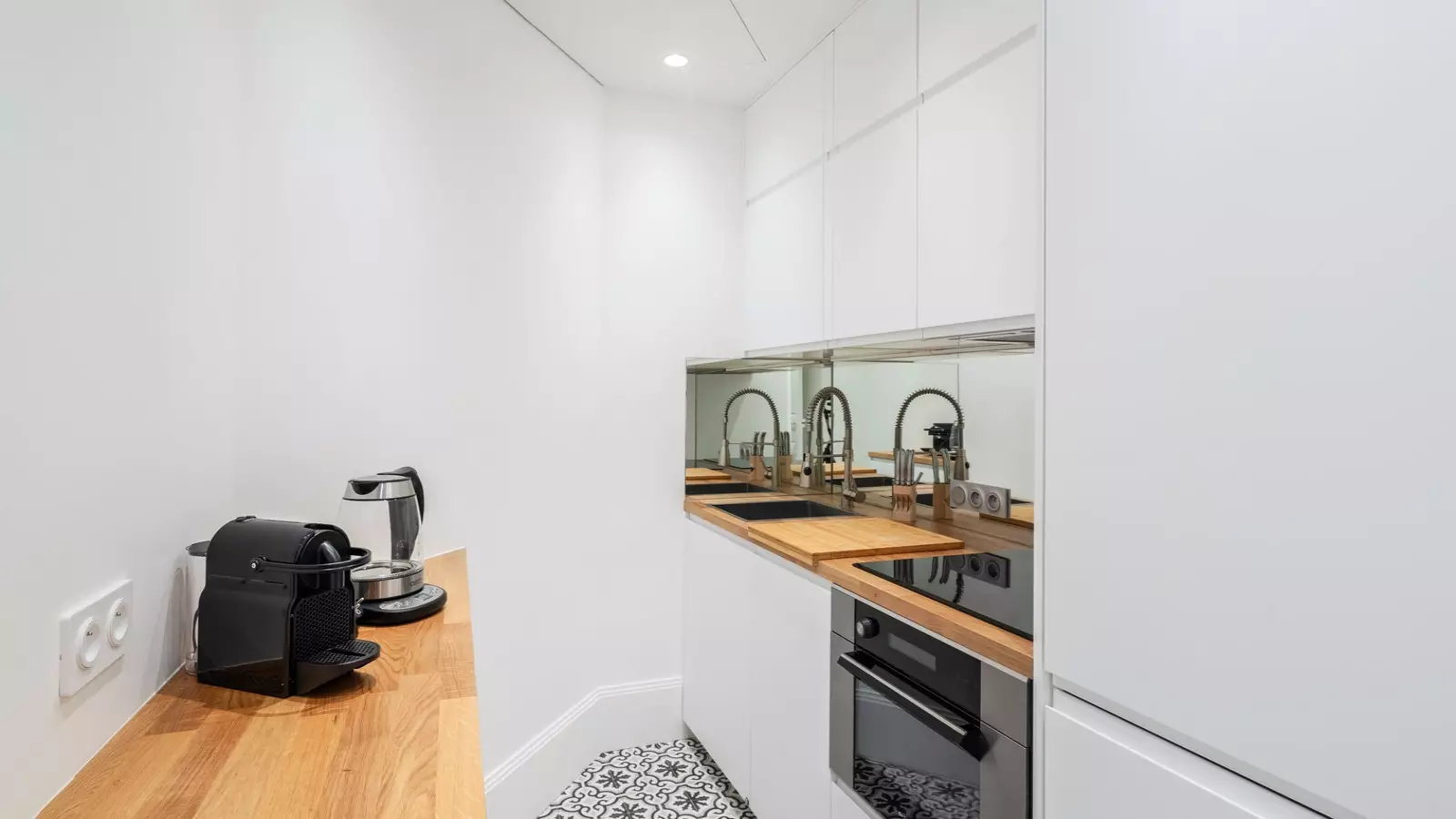 Appartement Rue de Longchamp à Paris