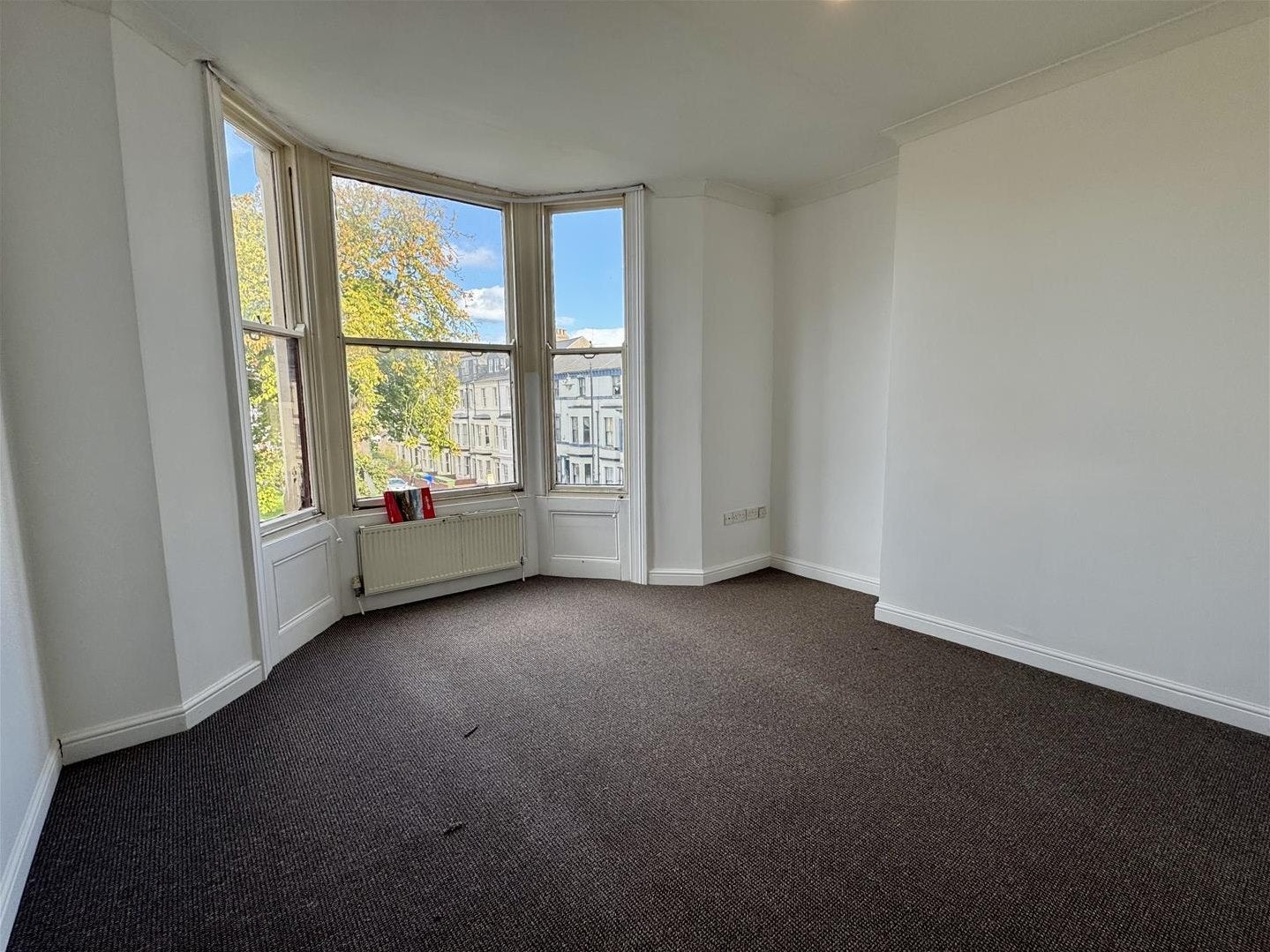 Flat Albemarle Crescent in Scarborough