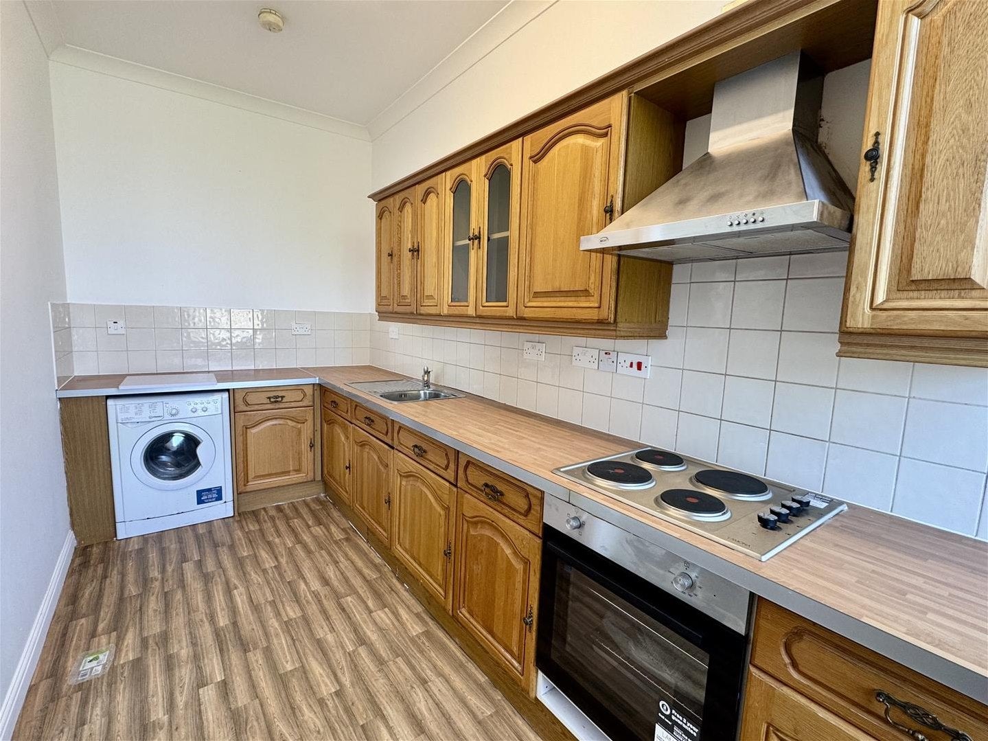 Flat Albemarle Crescent in Scarborough