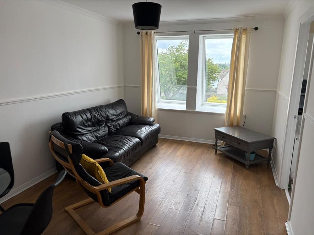 Flat Pitmedden Terrace in Aberdeen City