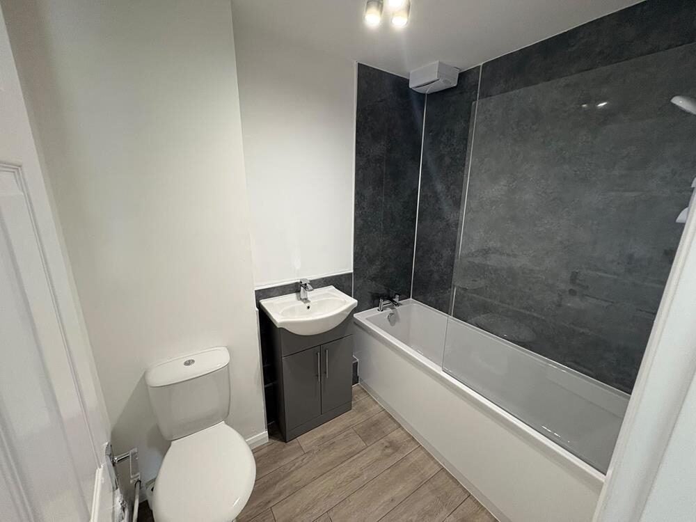 Flat Pitmedden Terrace in Aberdeen City