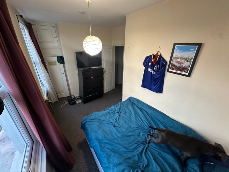 Room Beechcroft Road in Greater London
