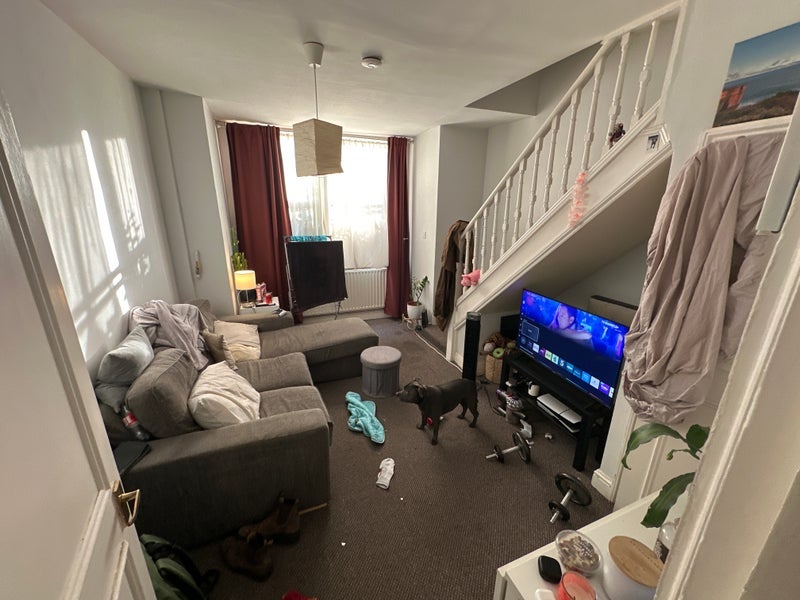 Room Beechcroft Road in Greater London