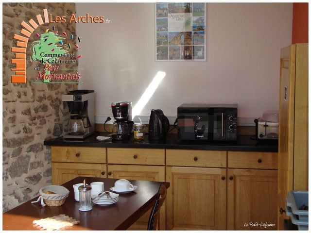 Room Rue Centrale in Beauvallon