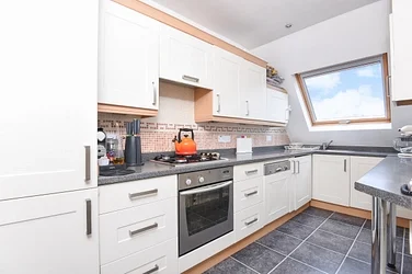 Flat Longley Road in Greater London
