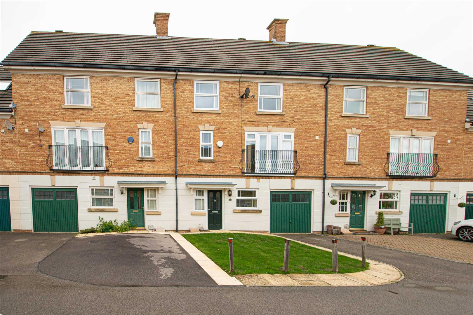 House Clegg Square in Shenley Brook End