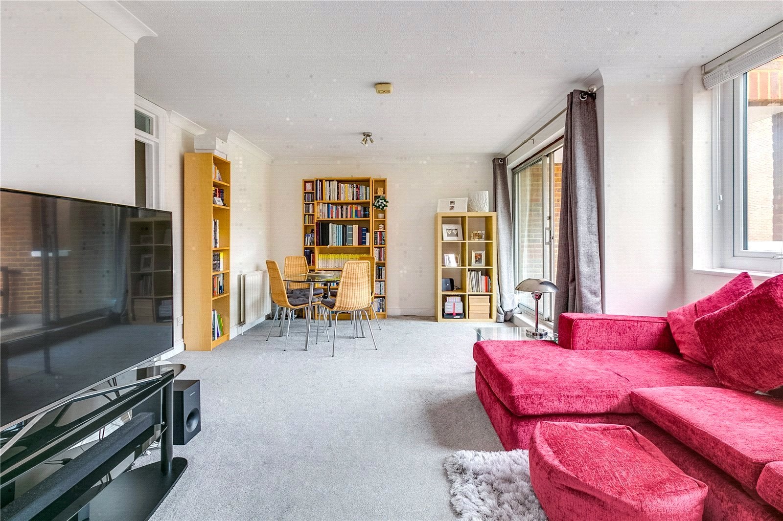 Flat Cheryls Close in Greater London