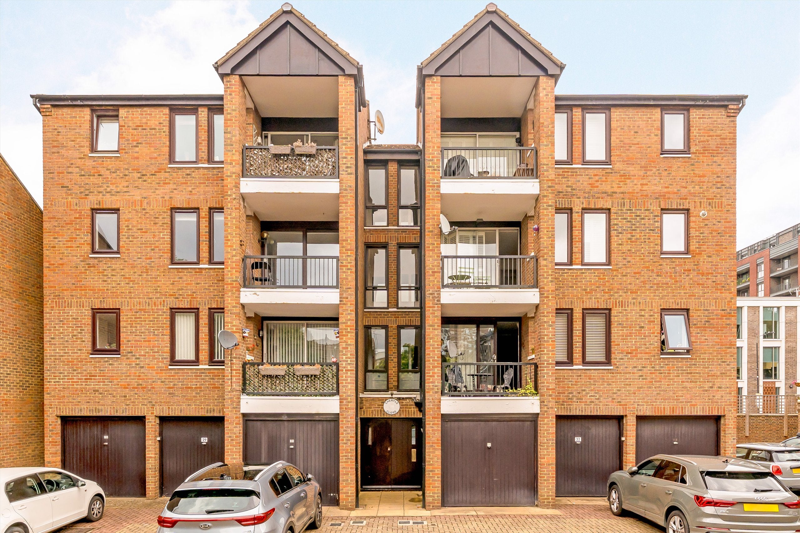 Flat Cheryls Close in Greater London