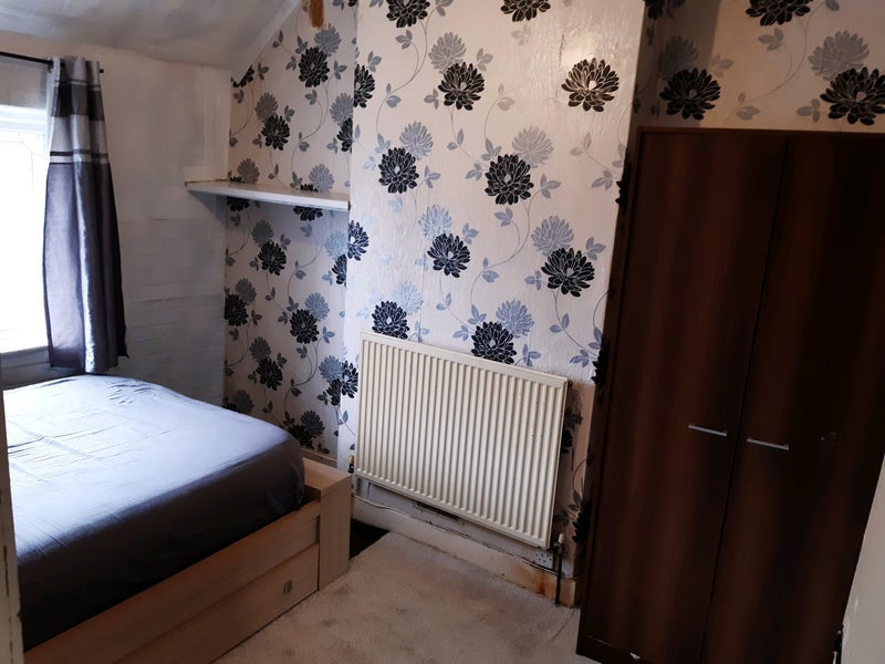 Room Whitburn Avenue in Birmingham