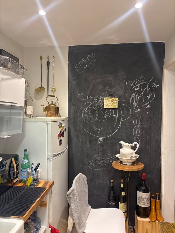 Room Hillman Drive in Greater London