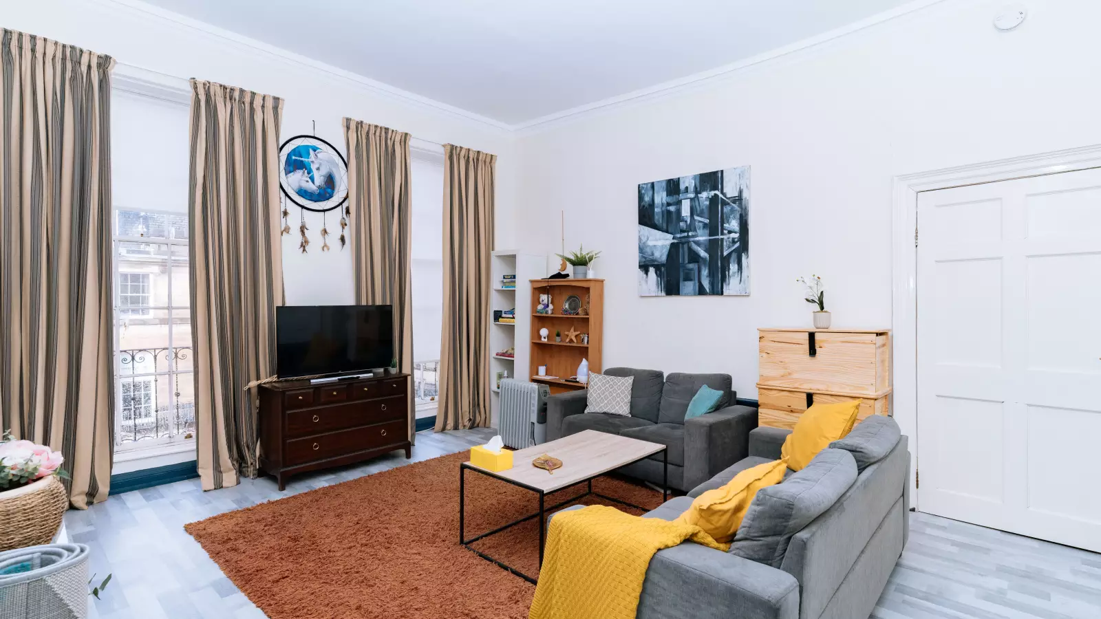 Flat Canning Street in City of Edinburgh
