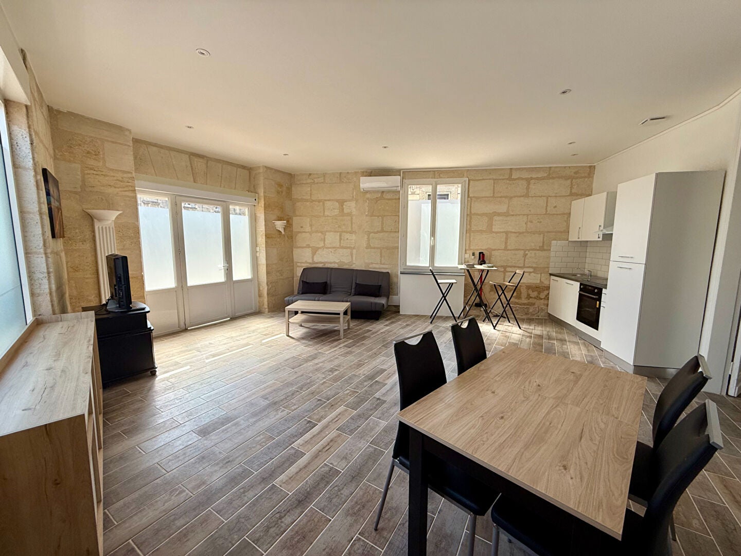 Flat Rue Berruer in Bordeaux