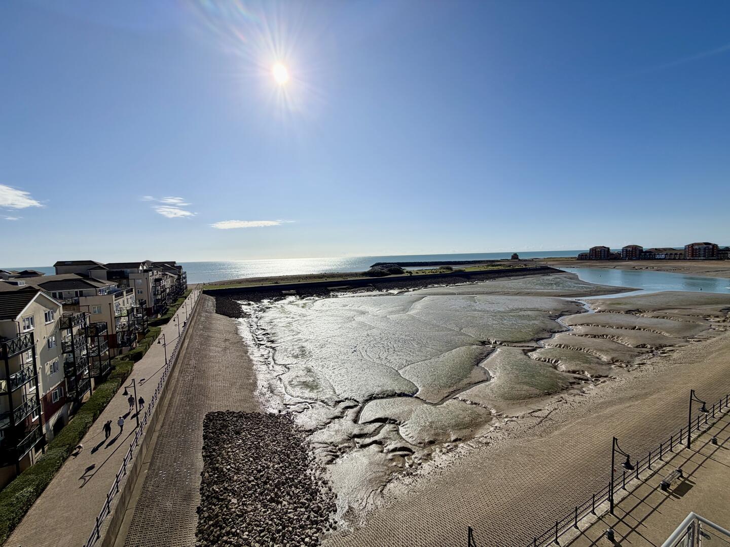 Flat Midway Quay in Eastbourne