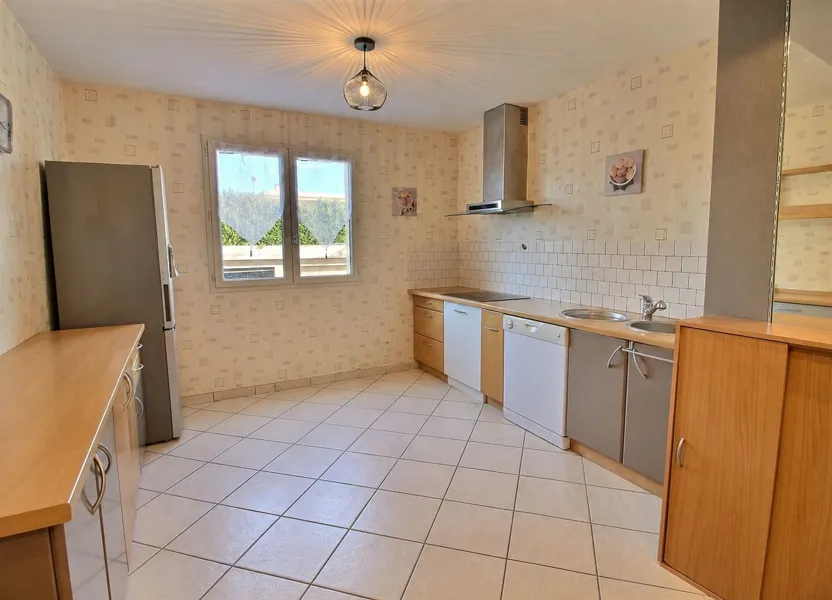 Flat Rue du Perrier in Livron-sur-Drôme