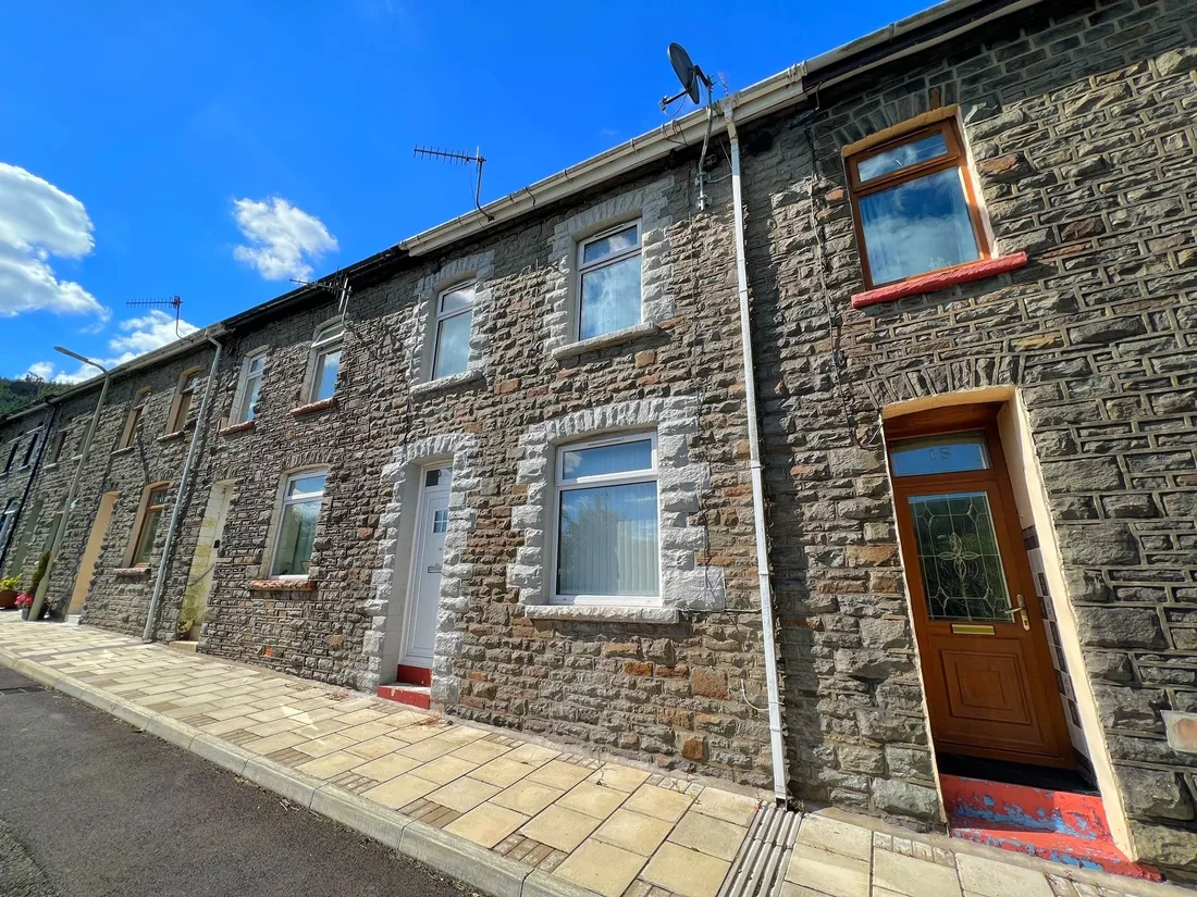 House Pleasant View in Trehafod