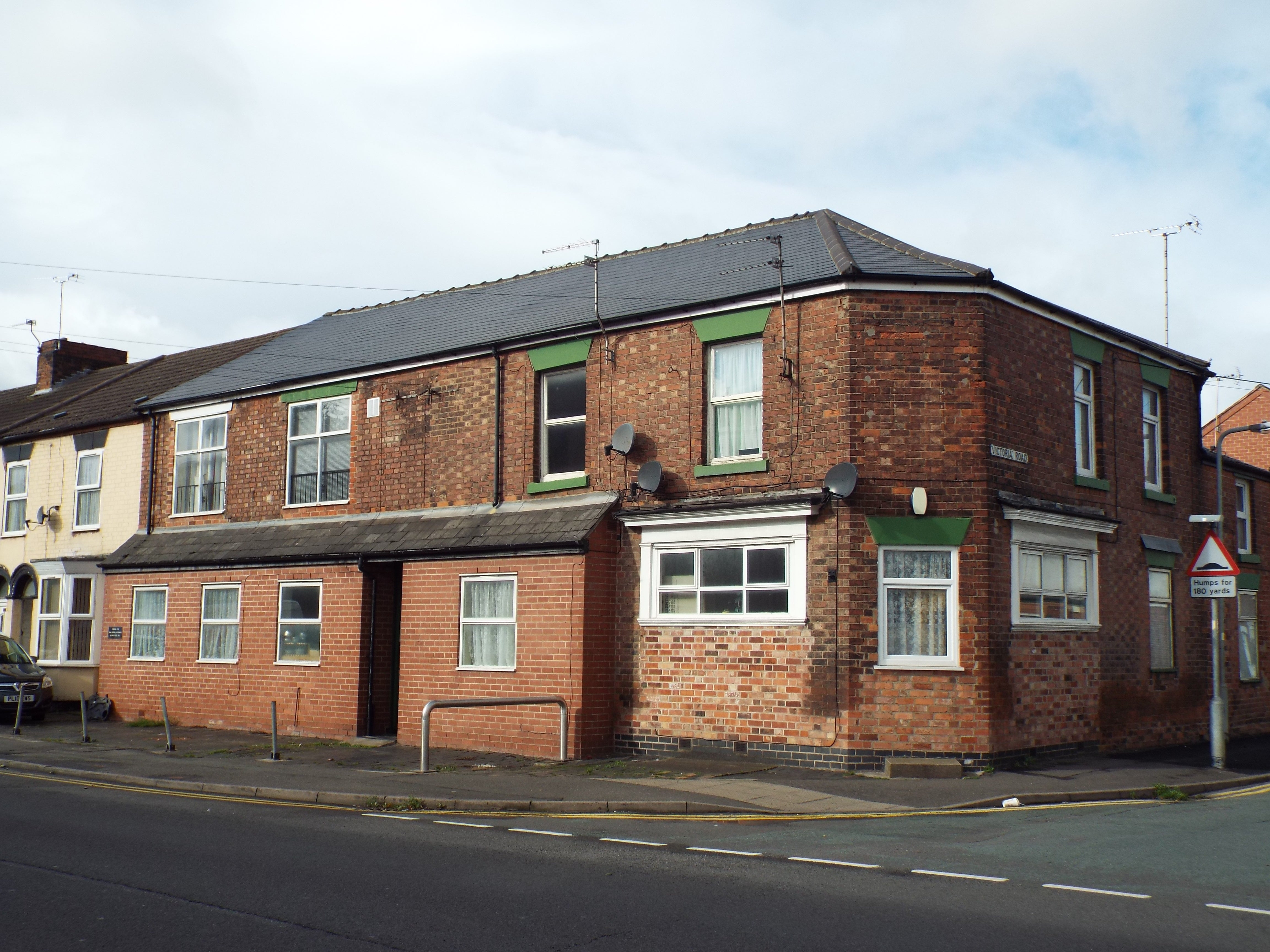 Flat Derby Street in East Staffordshire