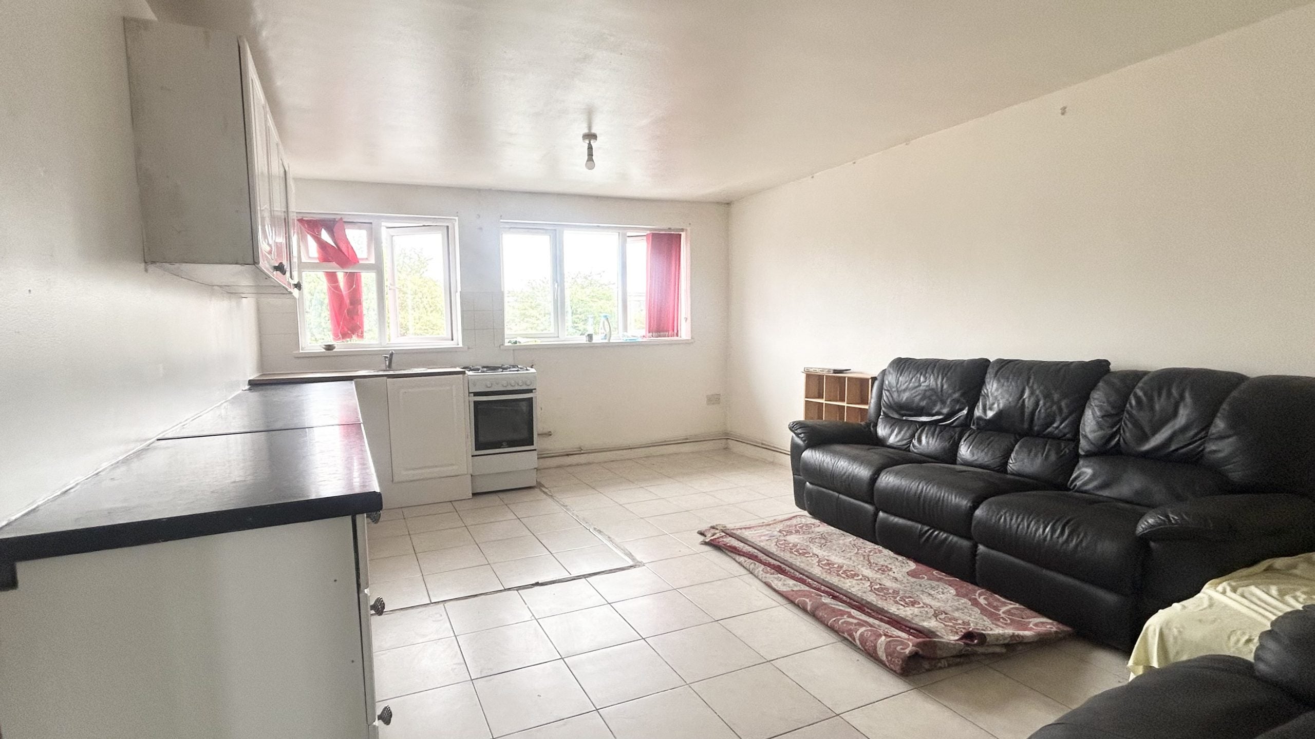 Flat Woodgreen Road in Leicester