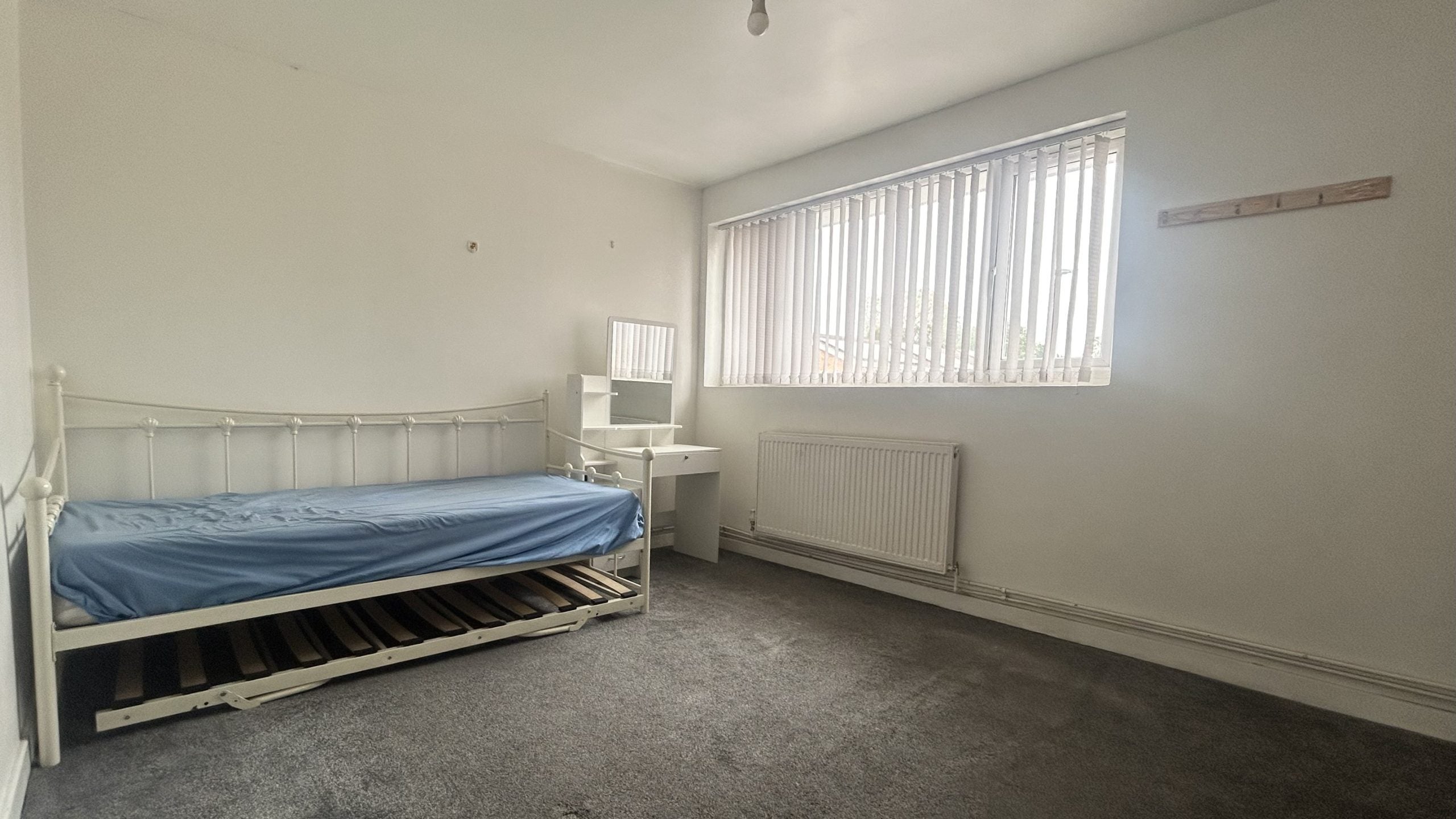 Flat Woodgreen Road in Leicester
