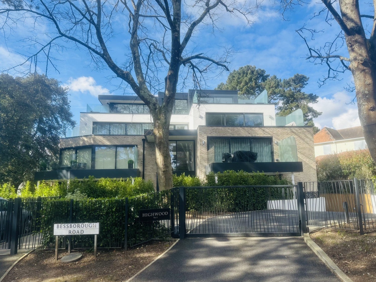 Flat Beaumont Road in Poole