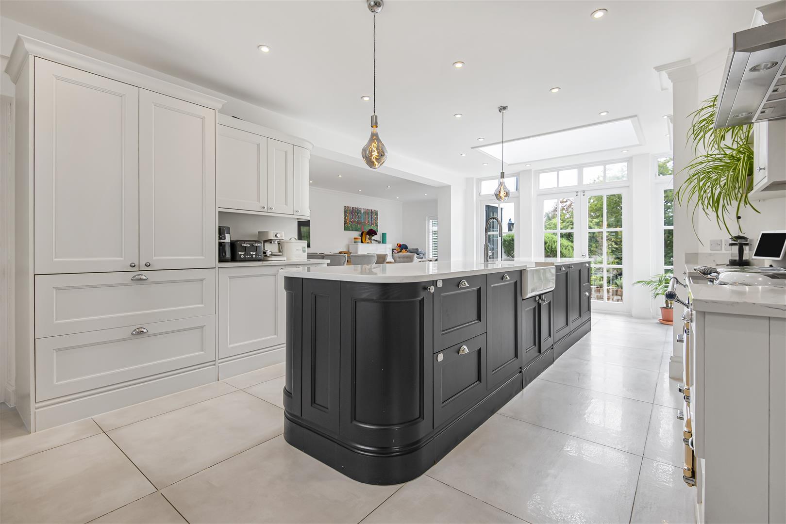 House Camlet Way in Greater London